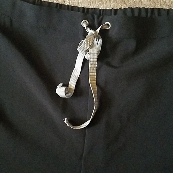 Nwt XL Urbane scrub pants. Moisture wicking - Picture 8 of 8